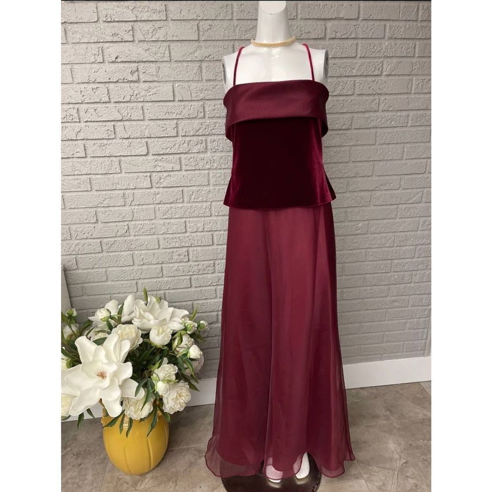 Cachet & Co Vintage Velvet / Chiffon Spaghetti Strap Gown Women's 4 NWT